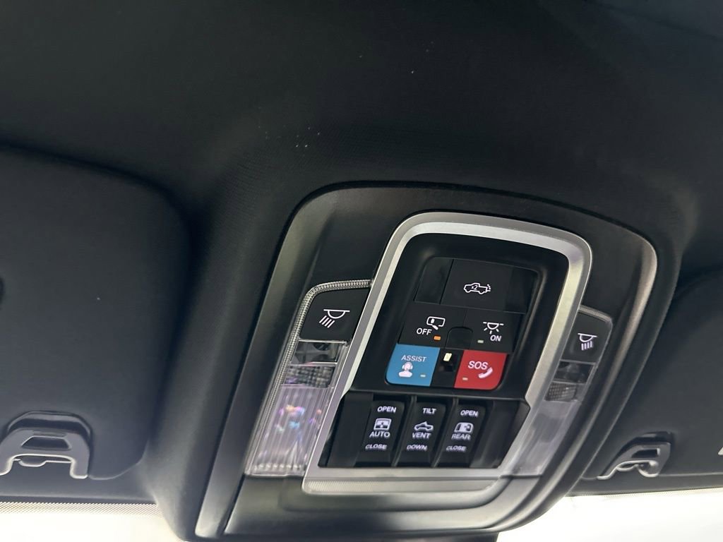 New 2026 RAM 2500 Limited AWD/4WD image 37