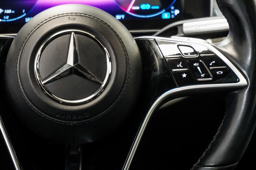 Used 2022 Mercedes-Benz S 500 4MATIC w/ AMG Line Package image 15