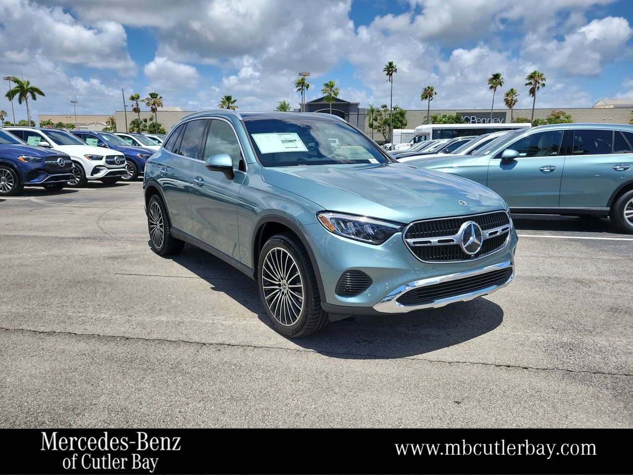 New 2026 Mercedes-Benz GLC 300