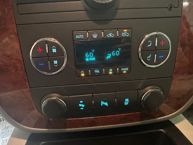 Used 2013 Chevrolet Silverado 2500 LTZ w/ LTZ Plus Package AWD/4WD image 11