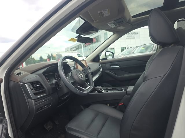 Certified 2023 Nissan Rogue SV w/ SV Premium B Package AWD/4WD image 22