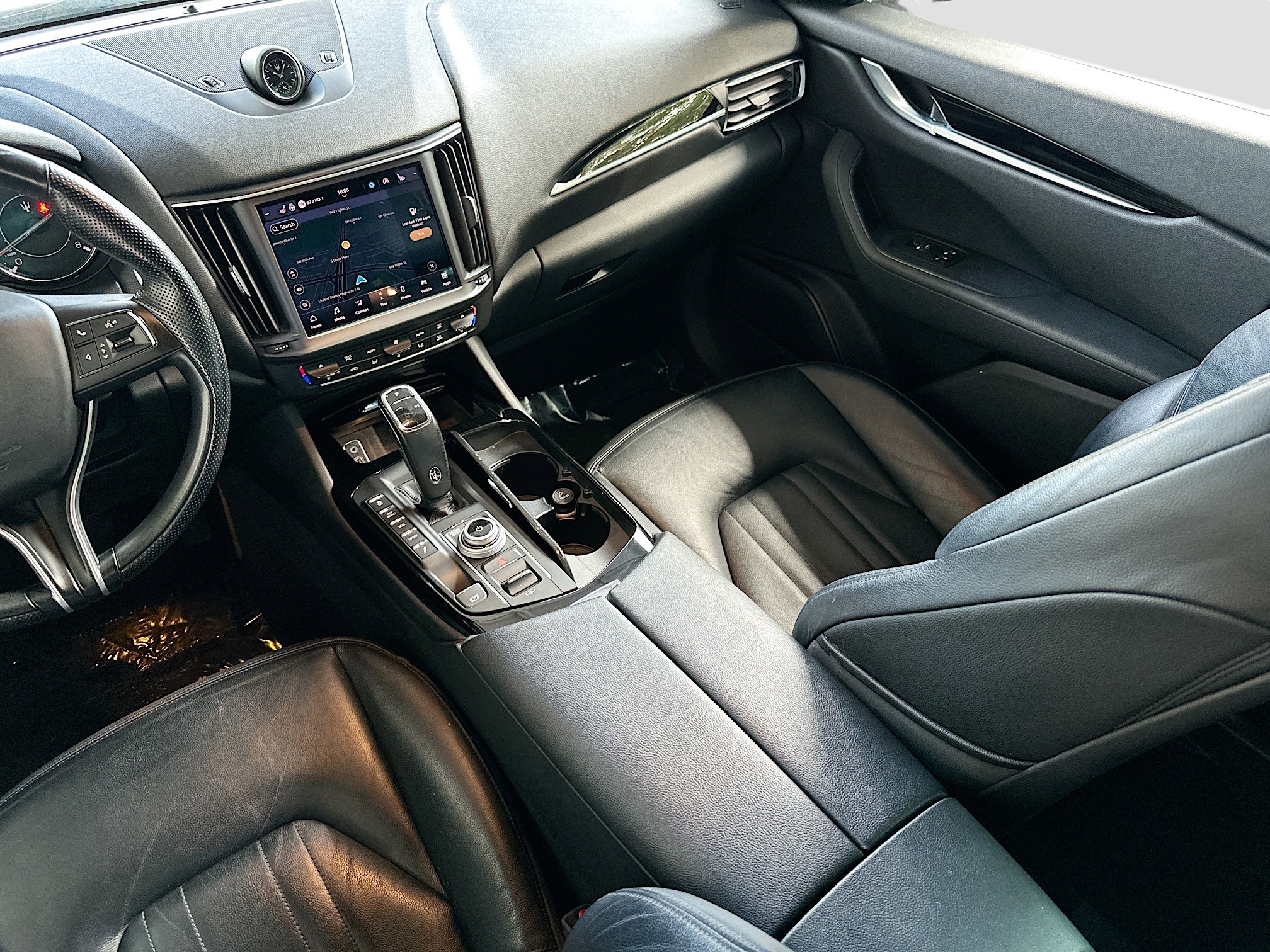 Used 2023 Maserati Levante Modena image 23