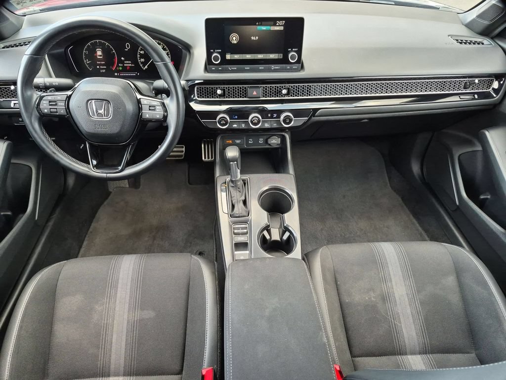 Used 2025 Honda Civic Sport image 25