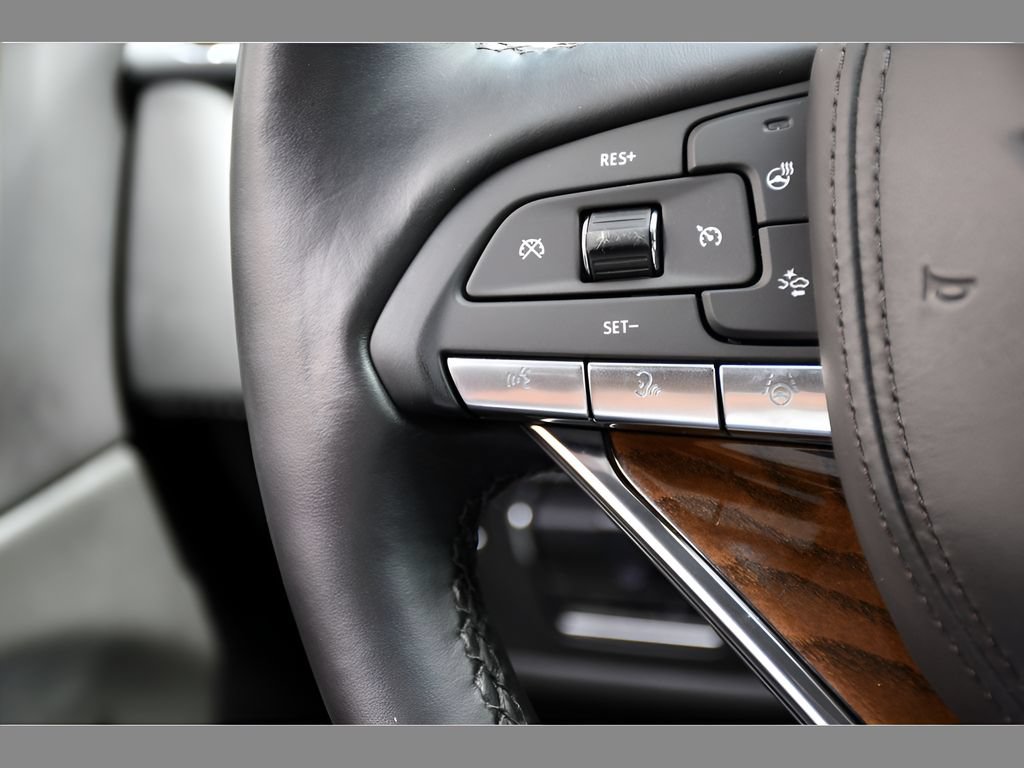 Certified 2023 Cadillac Escalade Premium Luxury Platinum AWD/4WD image 36
