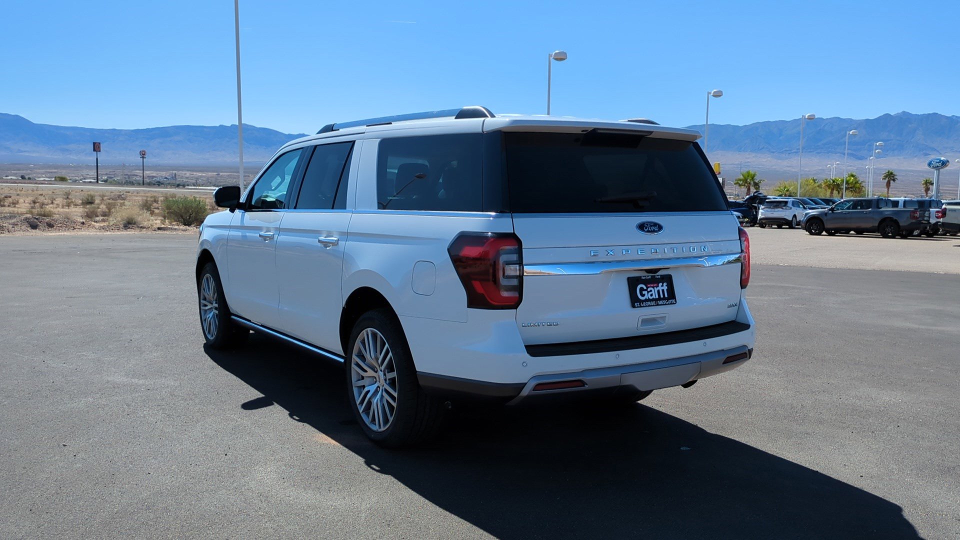 Used 2022 Ford Expedition Max Limited image 5