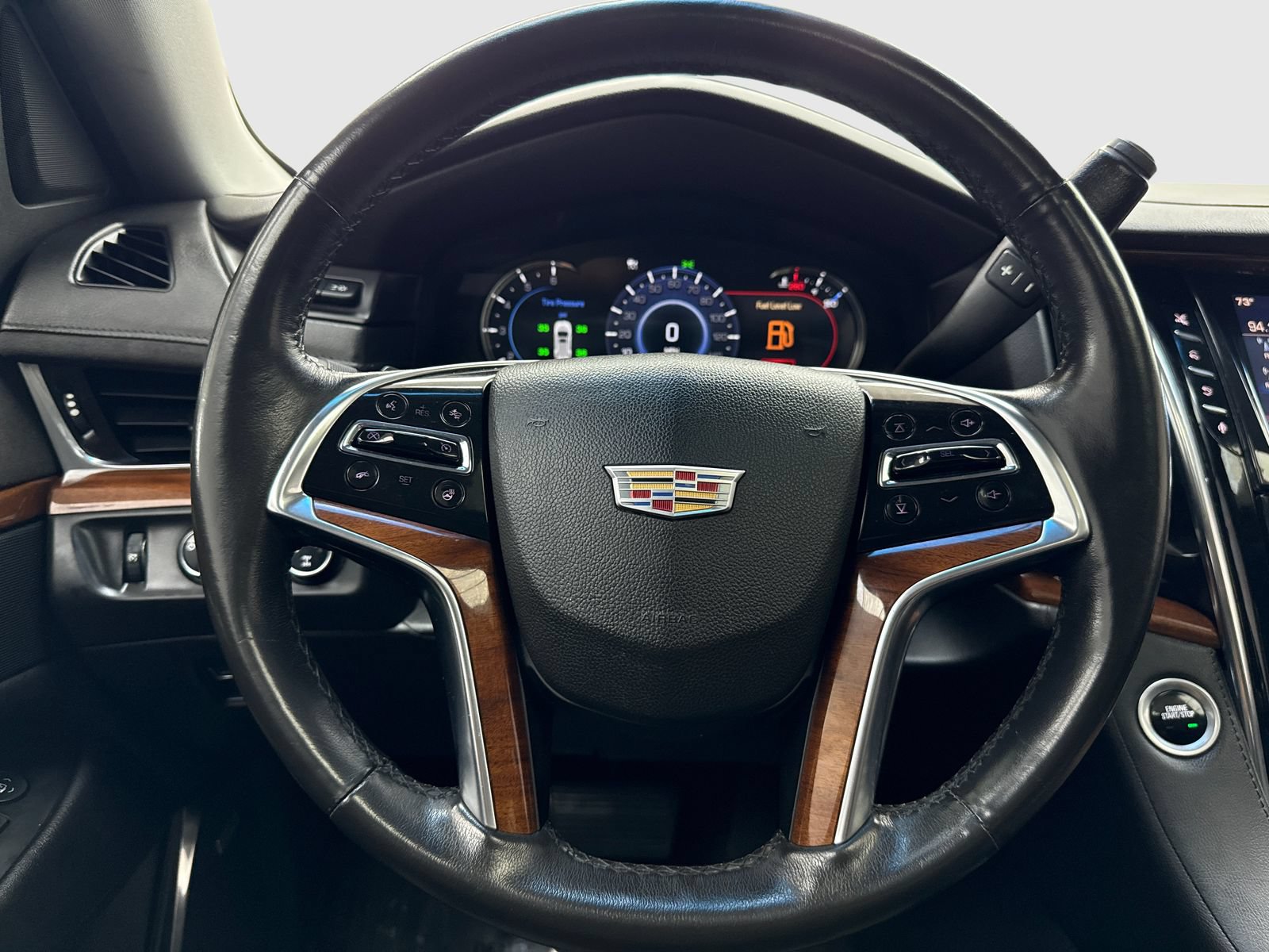 Used 2016 Cadillac Escalade Premium AWD/4WD image 19