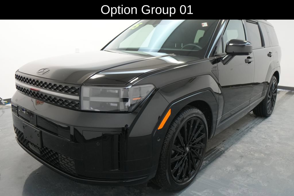 Used 2025 Hyundai Santa Fe Calligraphy image 3