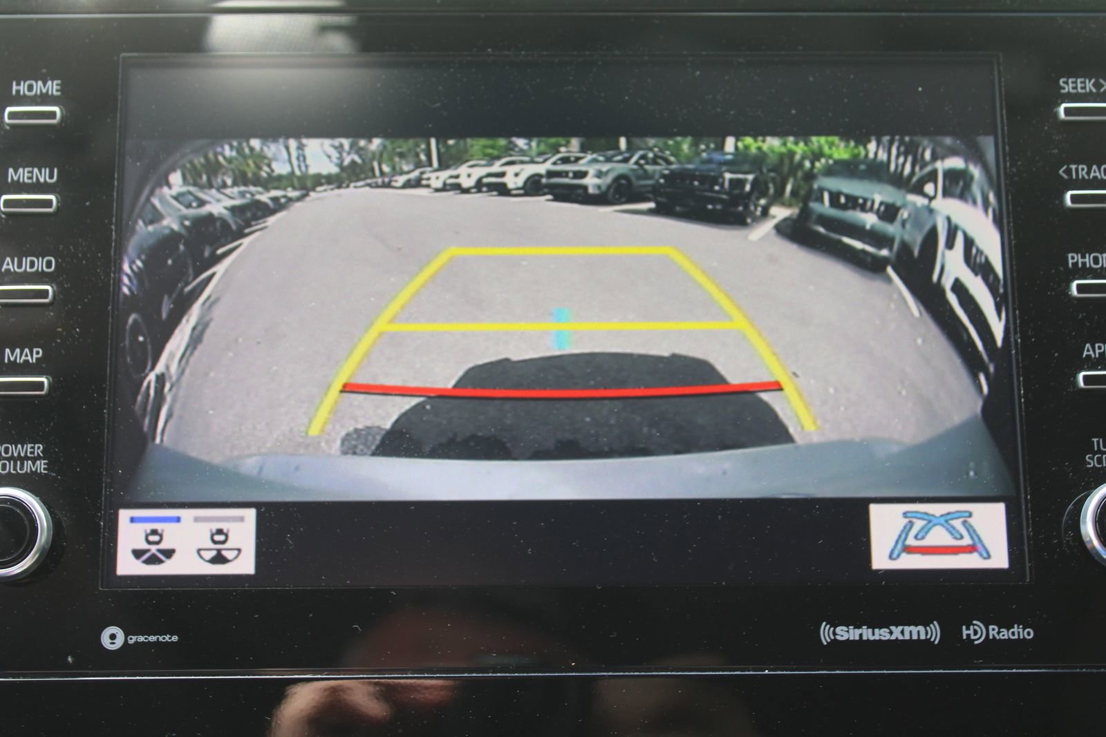 Used 2023 Toyota Camry XLE image 48