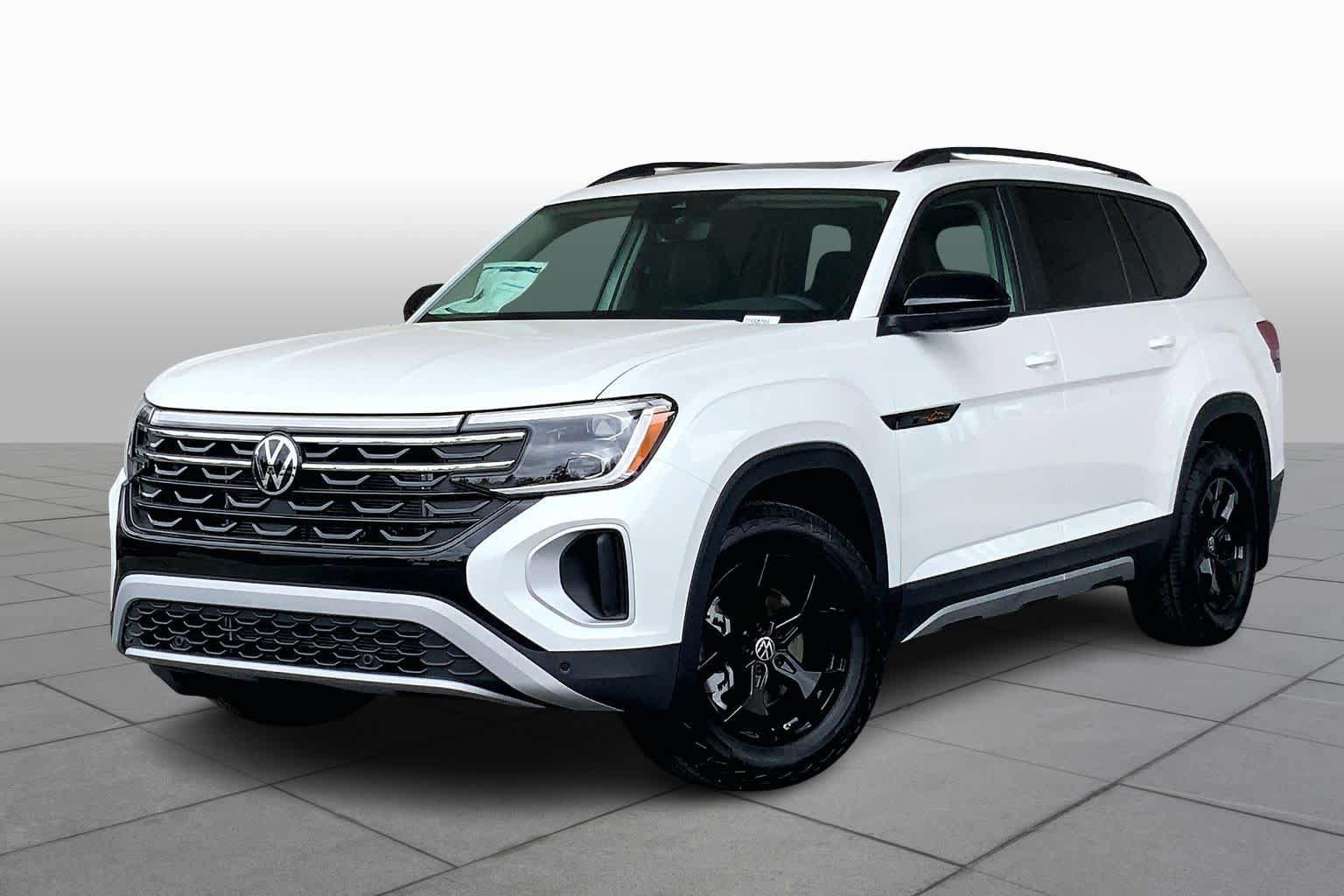 New 2026 Volkswagen Atlas Peak Edition