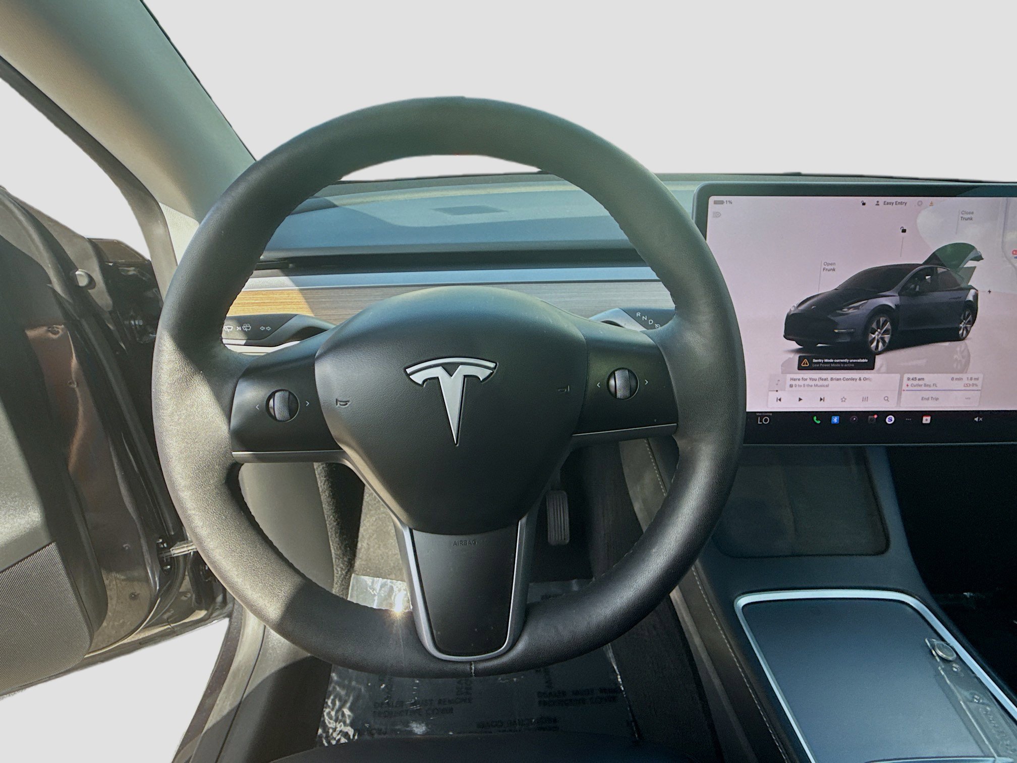 Used 2024 Tesla Model Y Long Range RWD image 8