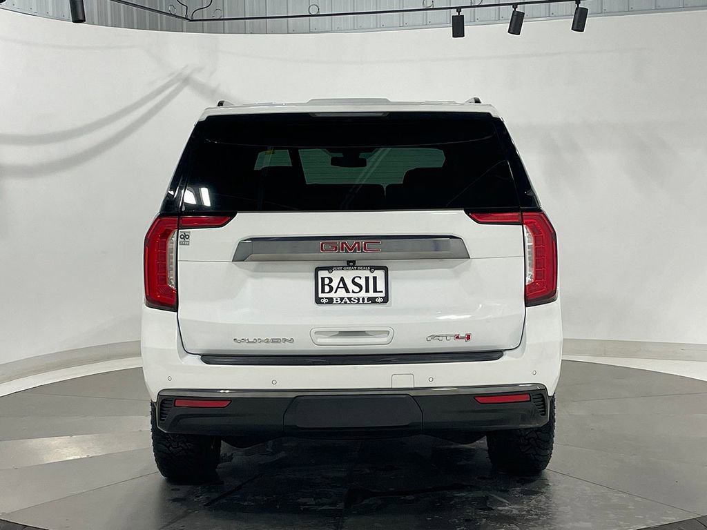 Used 2021 GMC Yukon AT4 image 12