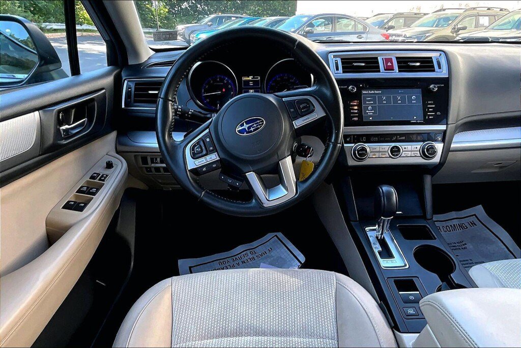 Used 2016 Subaru Outback 2.5i Premium w/ Protection Package #1 AWD/4WD image 7