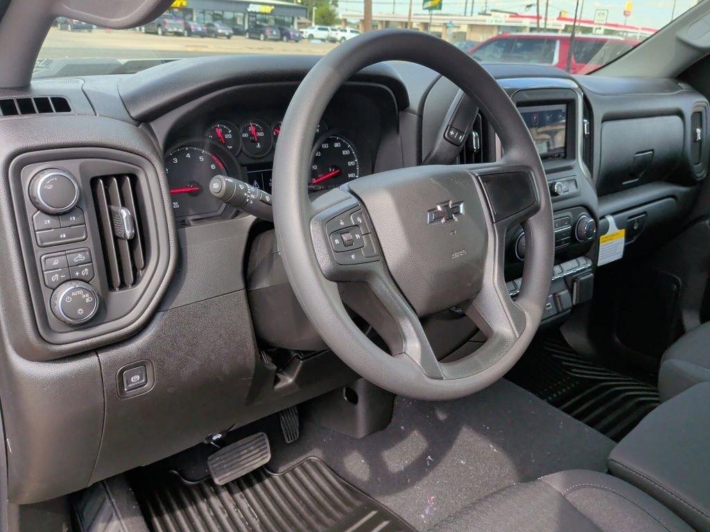 New 2026 Chevrolet Silverado 2500 Custom w/ Custom Value Package image 14