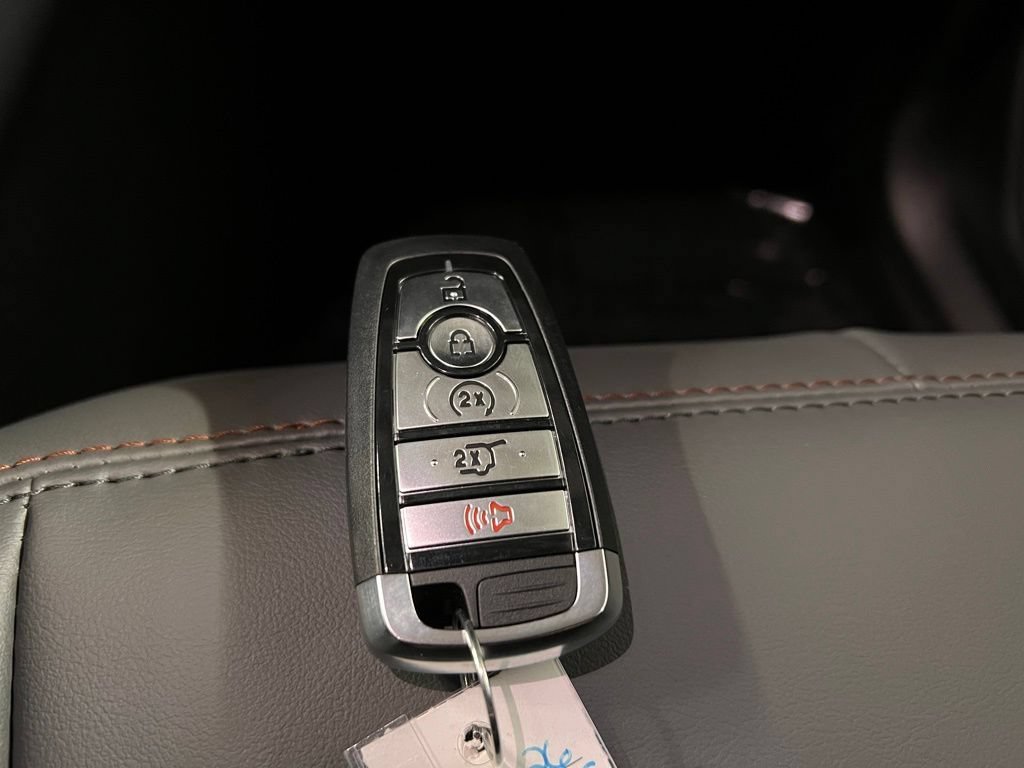 New 2026 Ford Explorer Active w/ Active Comfort Package AWD/4WD image 37