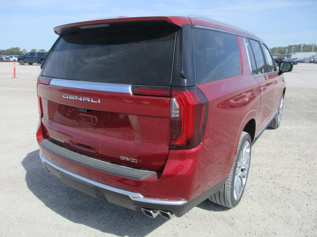 New 2026 GMC Yukon XL Denali AWD/4WD image 4