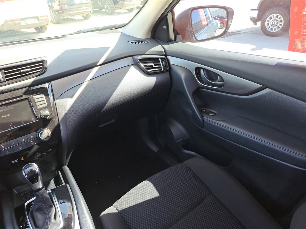 Certified 2021 Nissan Rogue Sport S image 23
