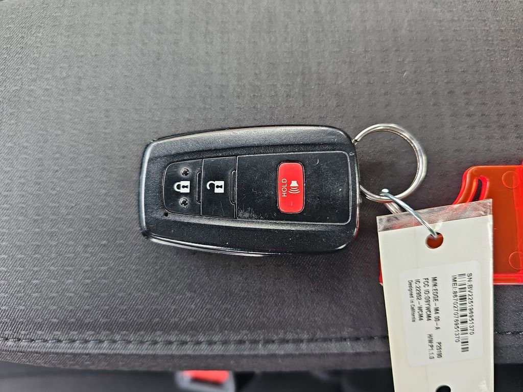 Used 2019 Toyota Prius L Eco image 32