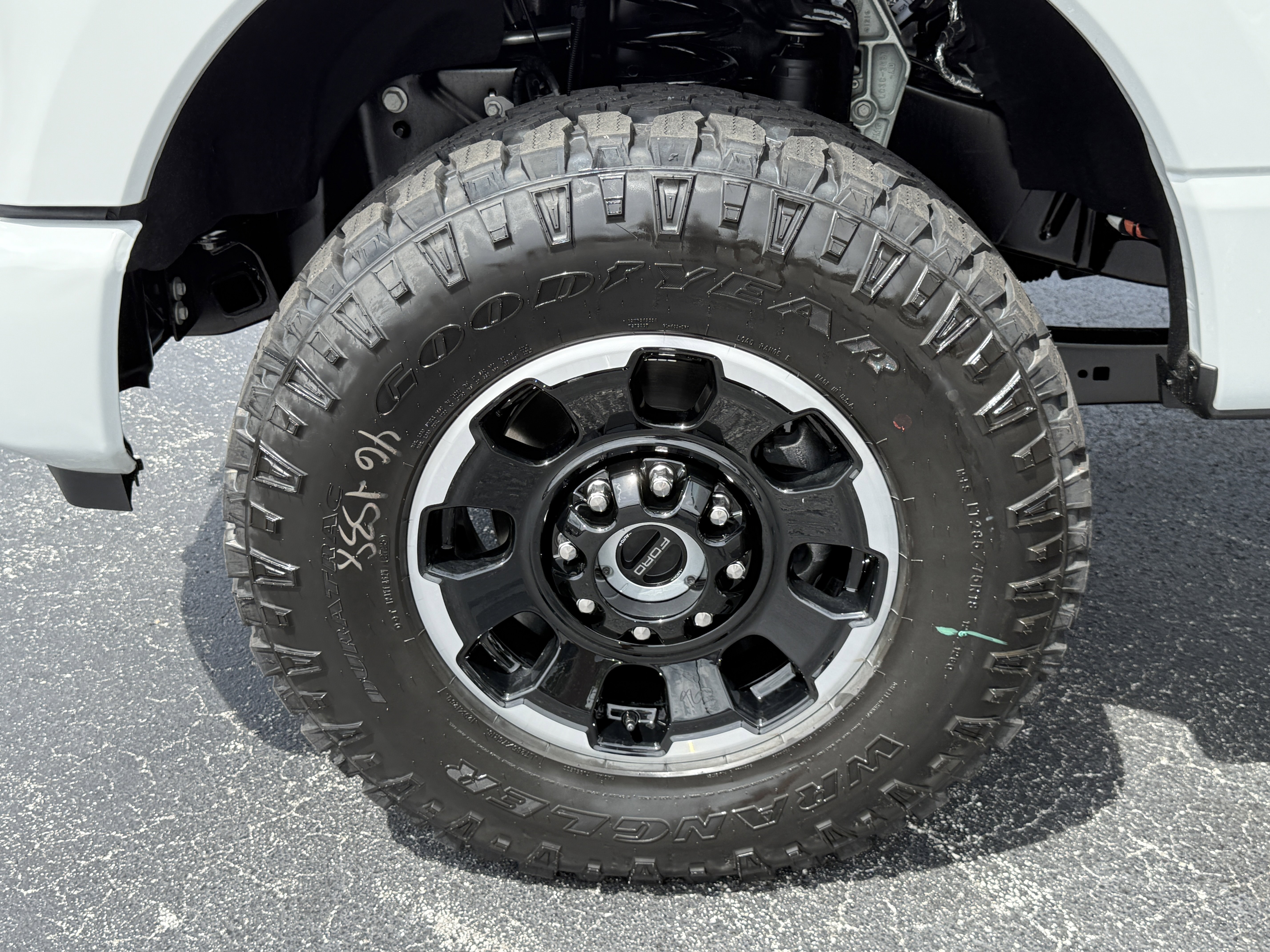 New 2026 Ford F250 Lariat image 33