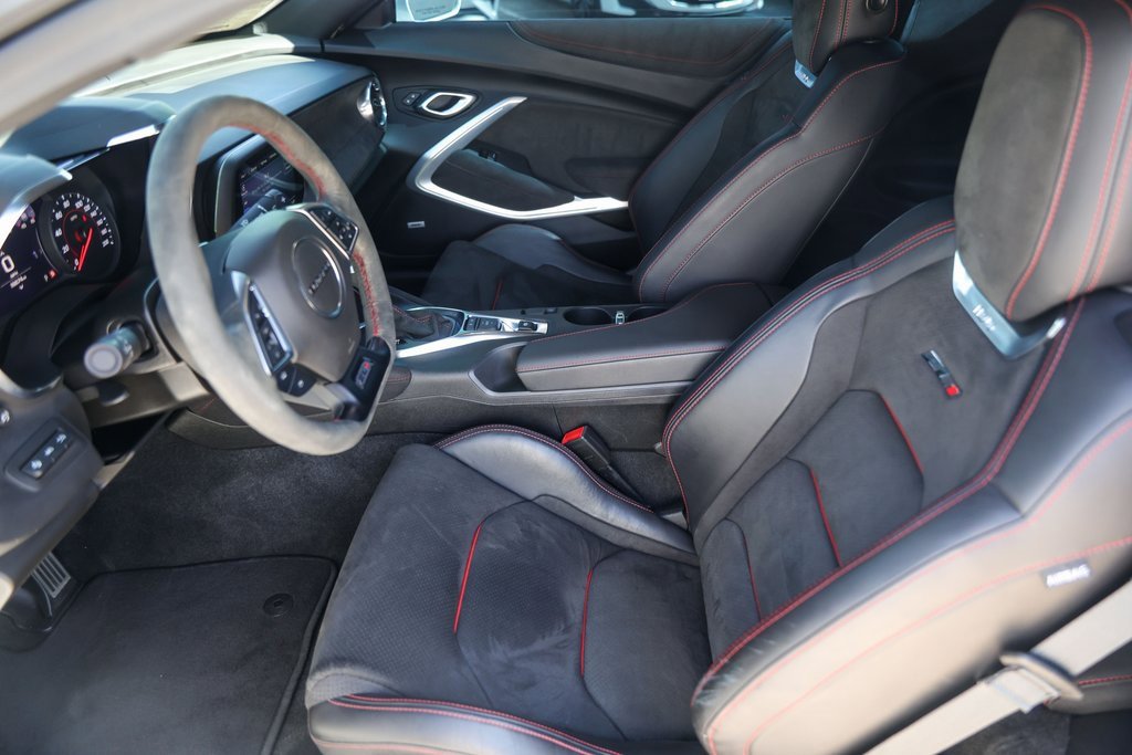Used 2021 Chevrolet Camaro ZL1 image 10