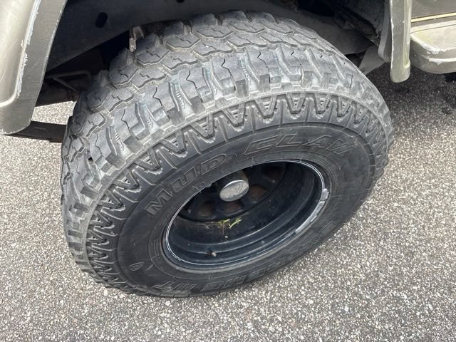 Used 1989 Jeep Wrangler Sahara AWD/4WD image 14