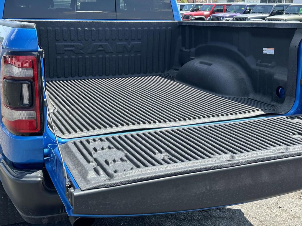 Used 2023 RAM 1500 Big Horn AWD/4WD image 12
