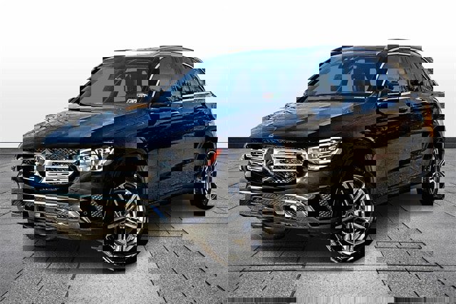 Certified 2022 Mercedes-Benz GLC 300 4MATIC image 4