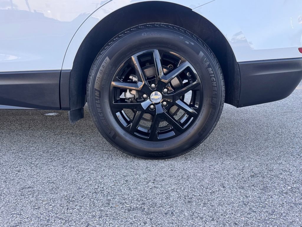 Used 2024 Chevrolet Equinox LT image 11