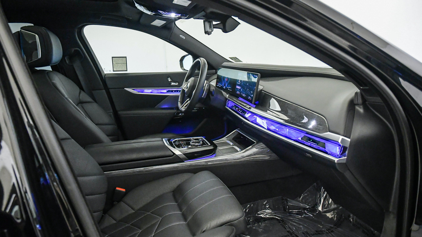 Certified 2023 BMW 740i w/ Parking Assistance Package RWD image 18