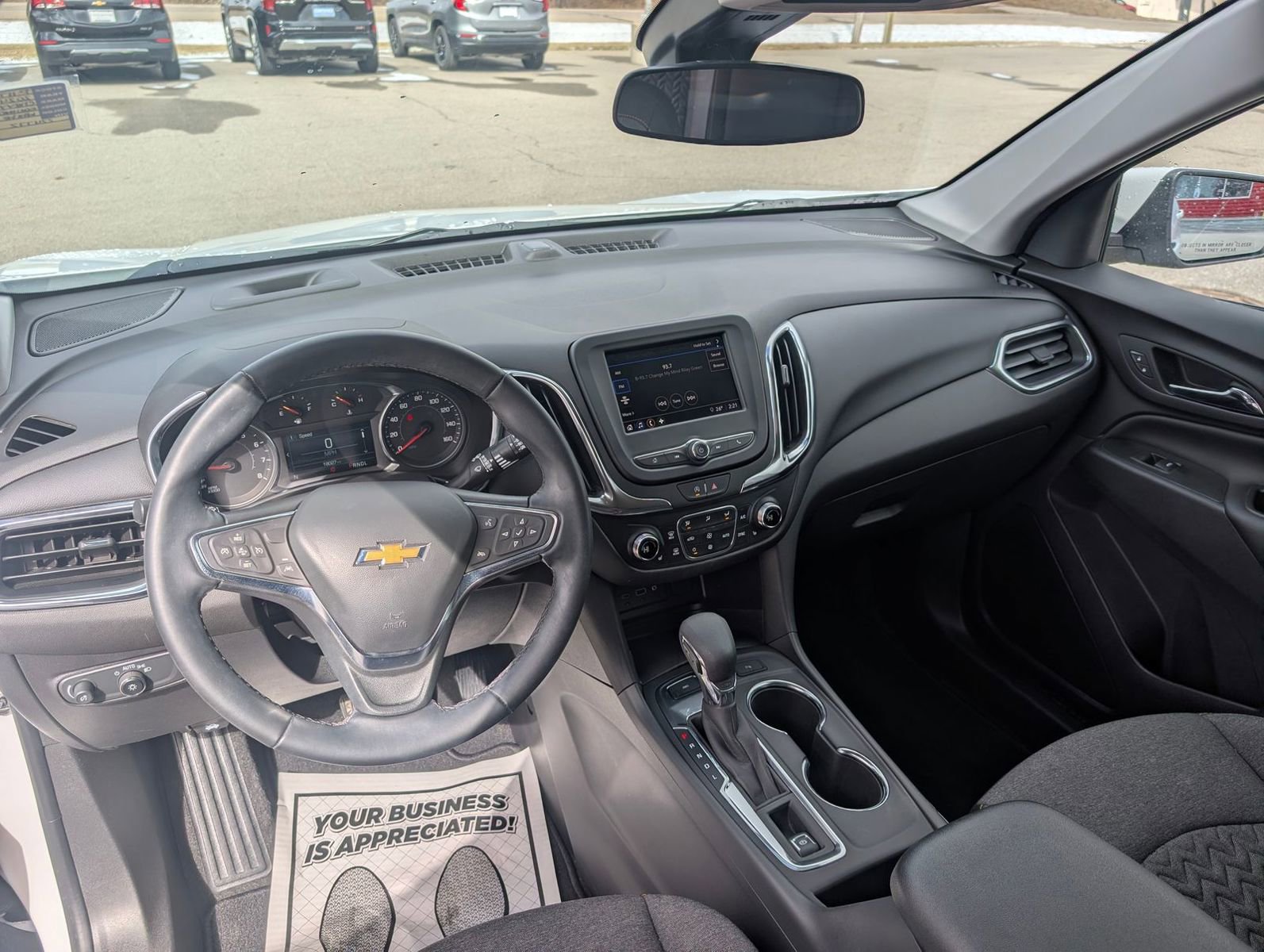 Used 2024 Chevrolet Equinox LT AWD/4WD image 12