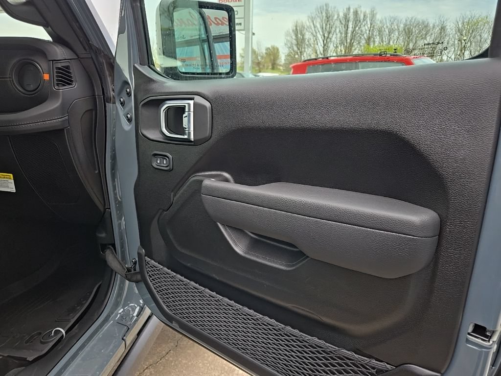 New 2026 Jeep Gladiator Mojave AWD/4WD image 81