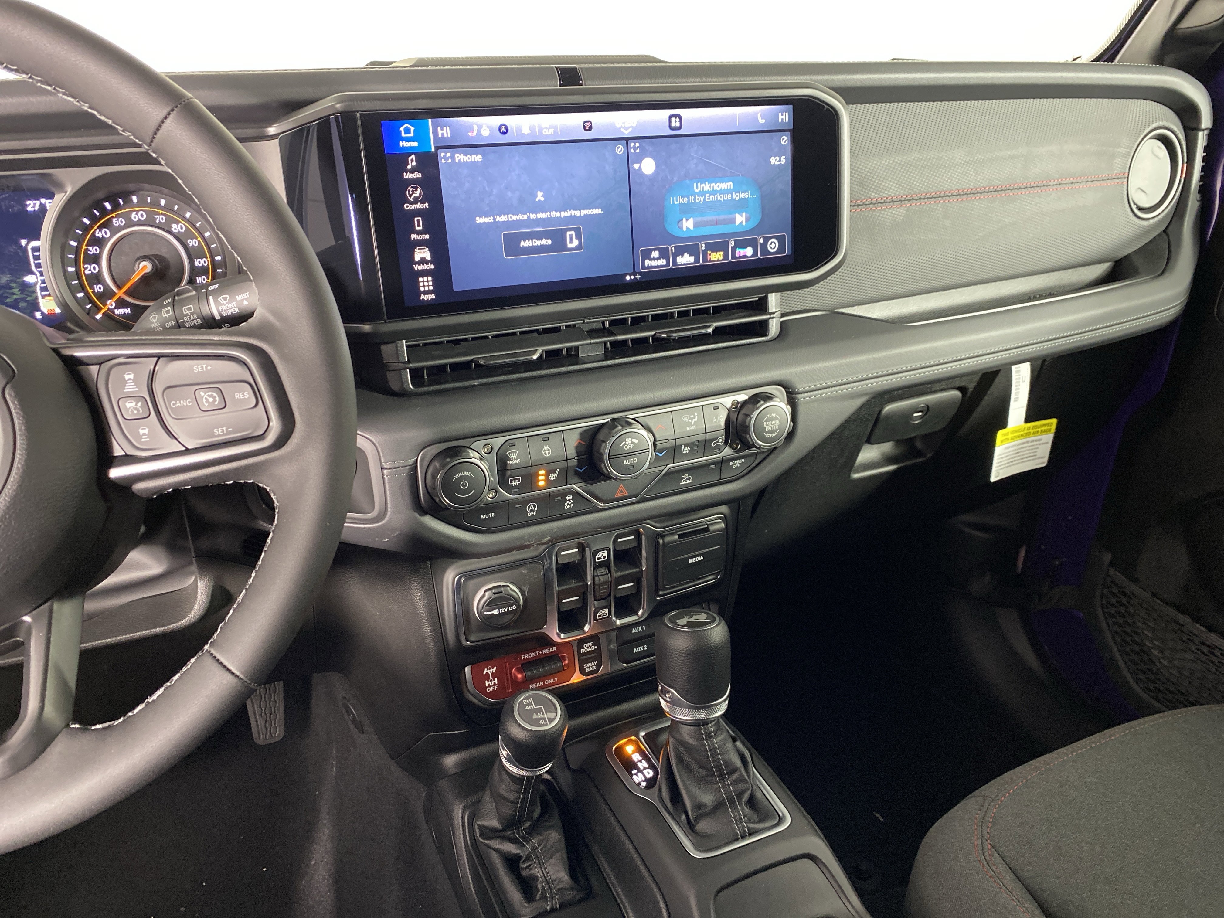 New 2026 Jeep Wrangler Unlimited Rubicon image 25