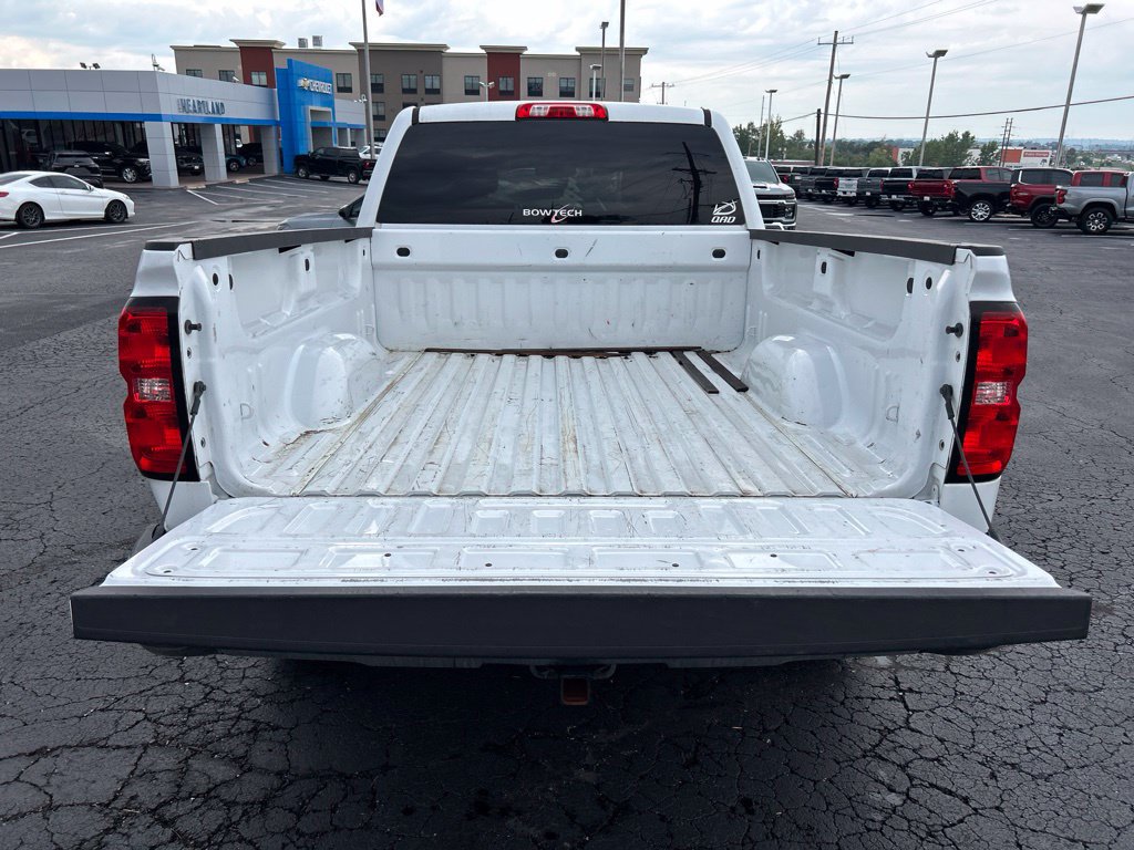 Used 2017 Chevrolet Silverado 1500 LT w/ All Star Edition AWD/4WD image 29