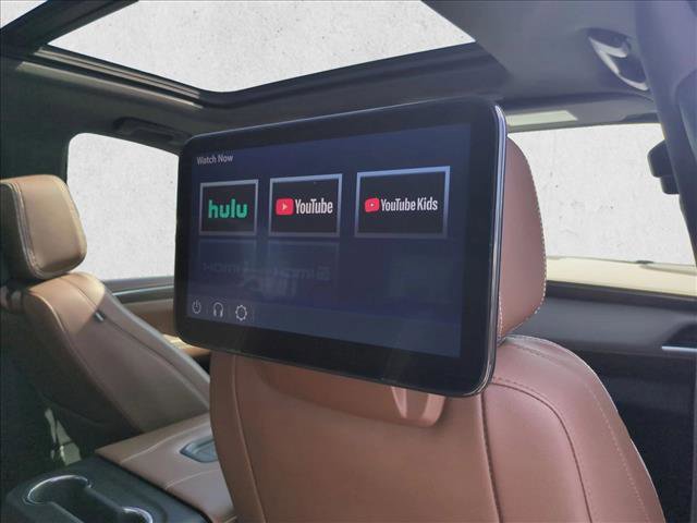 Used 2023 Chevrolet Tahoe High Country w/ Advanced Technology Package image 25