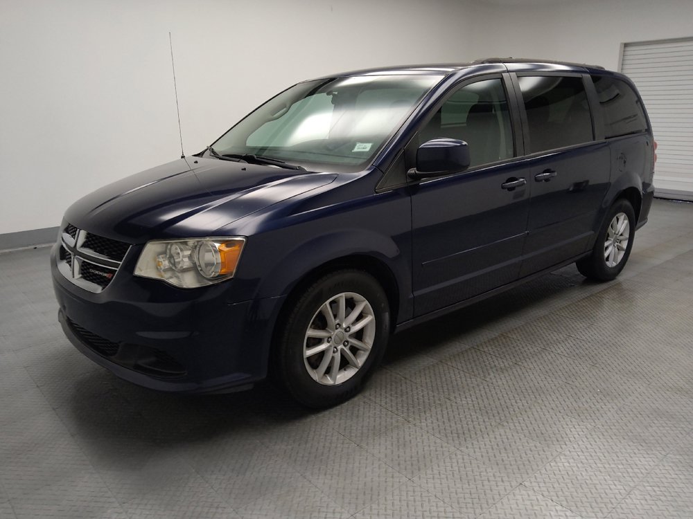 Used 2014 Dodge Grand Caravan SXT FWD image 2
