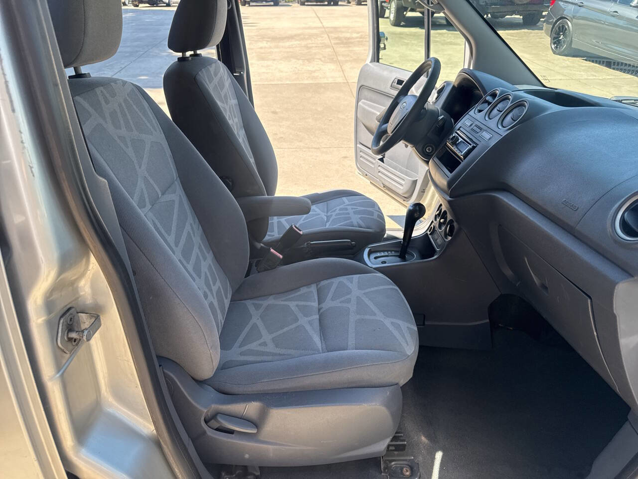Used 2012 Ford Transit Connect XL FWD image 17