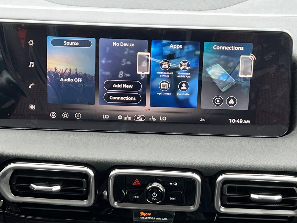 New 2026 Nissan Sentra SR FWD image 9