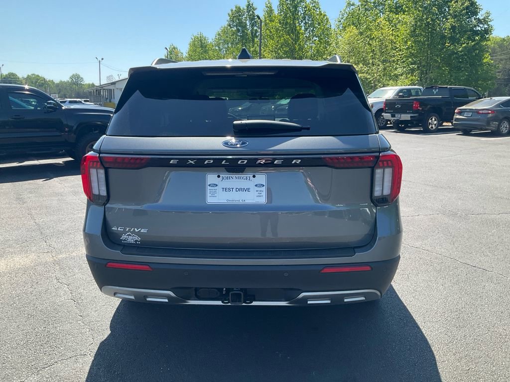 New 2026 Ford Explorer Active w/ Active Comfort Package RWD image 6