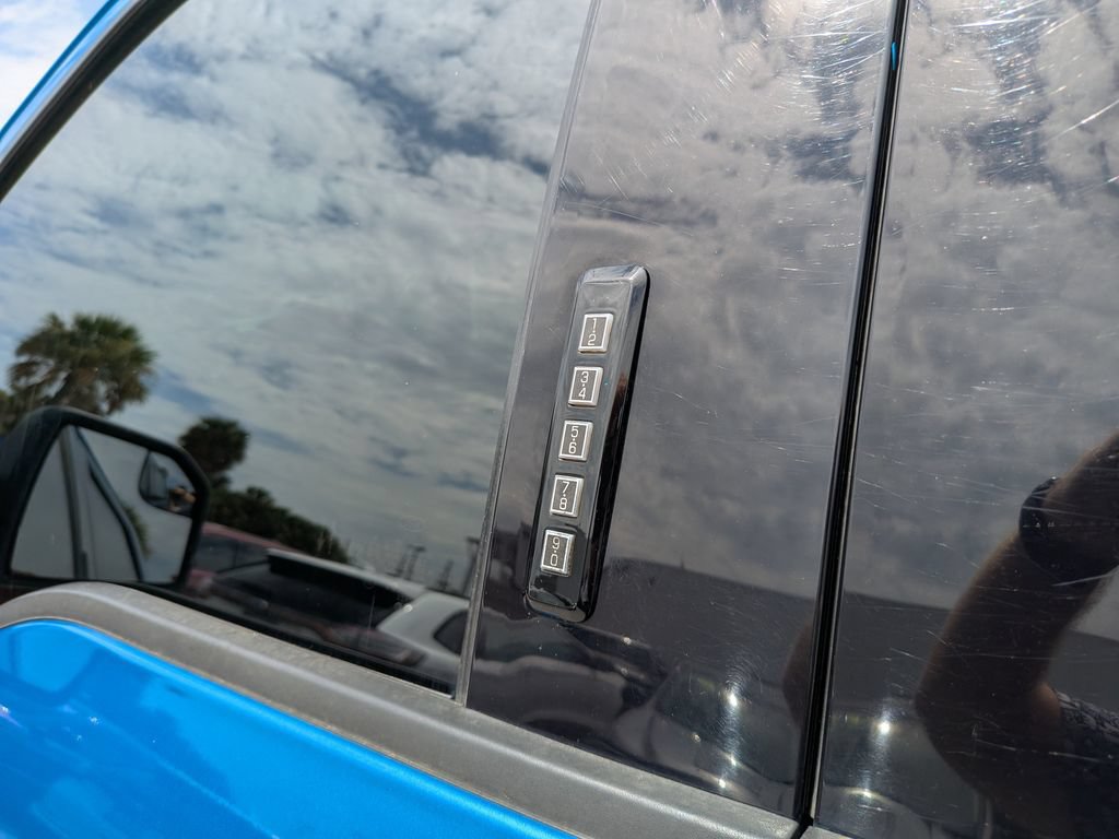Used 2020 Ford F150 XLT AWD/4WD image 19