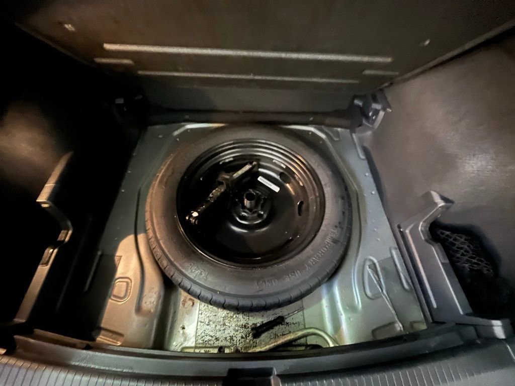 Used 2019 Volkswagen Tiguan S image 30