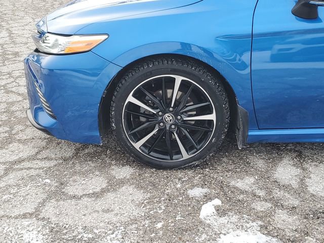 Used 2020 Toyota Camry XSE image 8