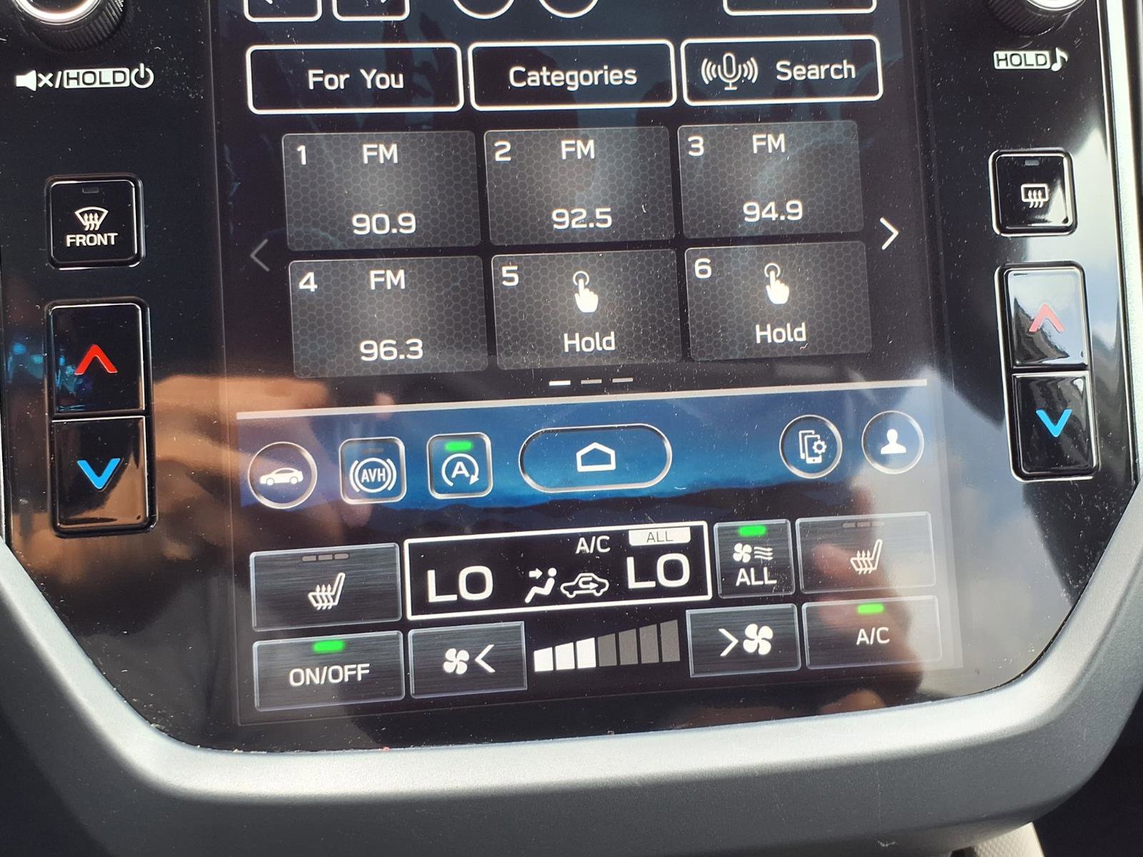 Certified 2025 Subaru Forester Premium AWD/4WD image 8