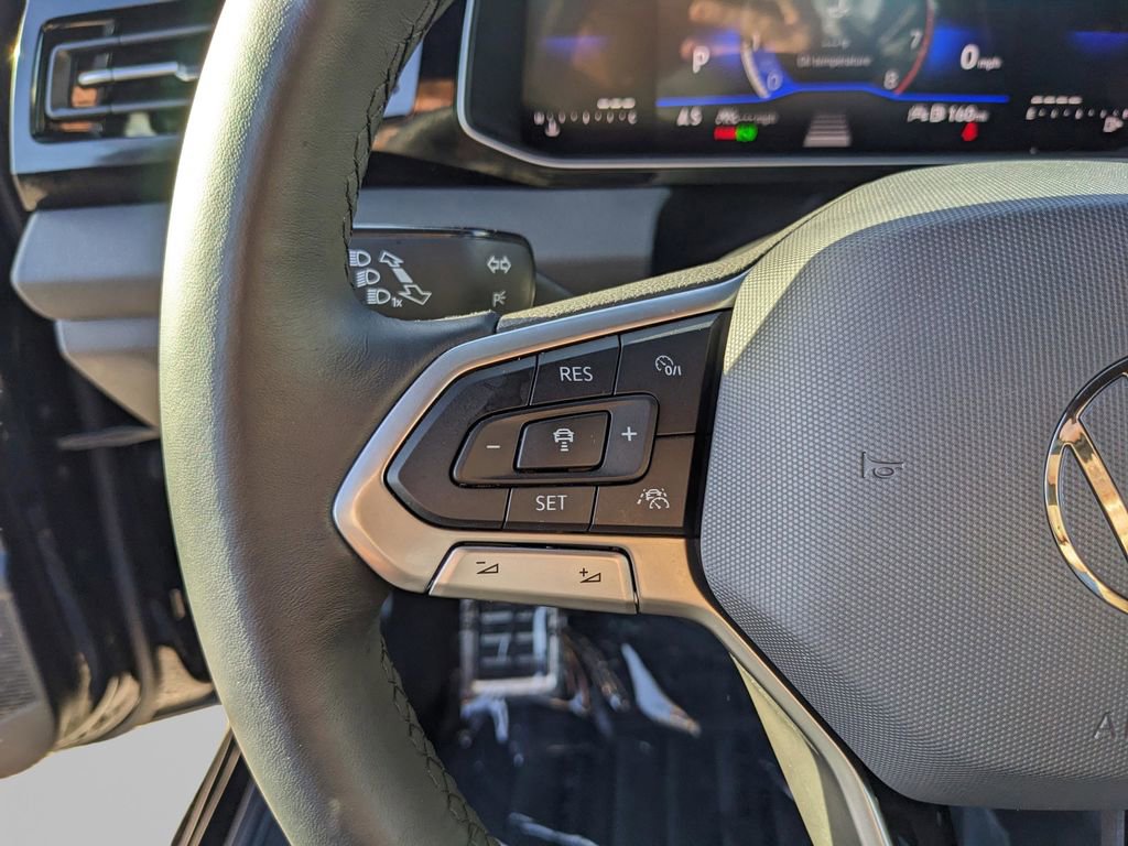 Used 2025 Volkswagen Jetta Sport image 24