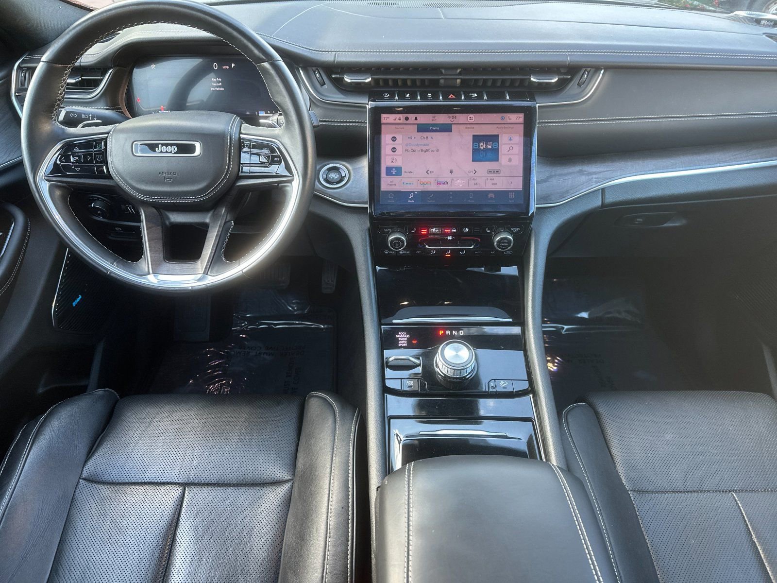 Used 2021 Jeep Grand Cherokee L Overland w/ Luxury Tech Group IV image 13