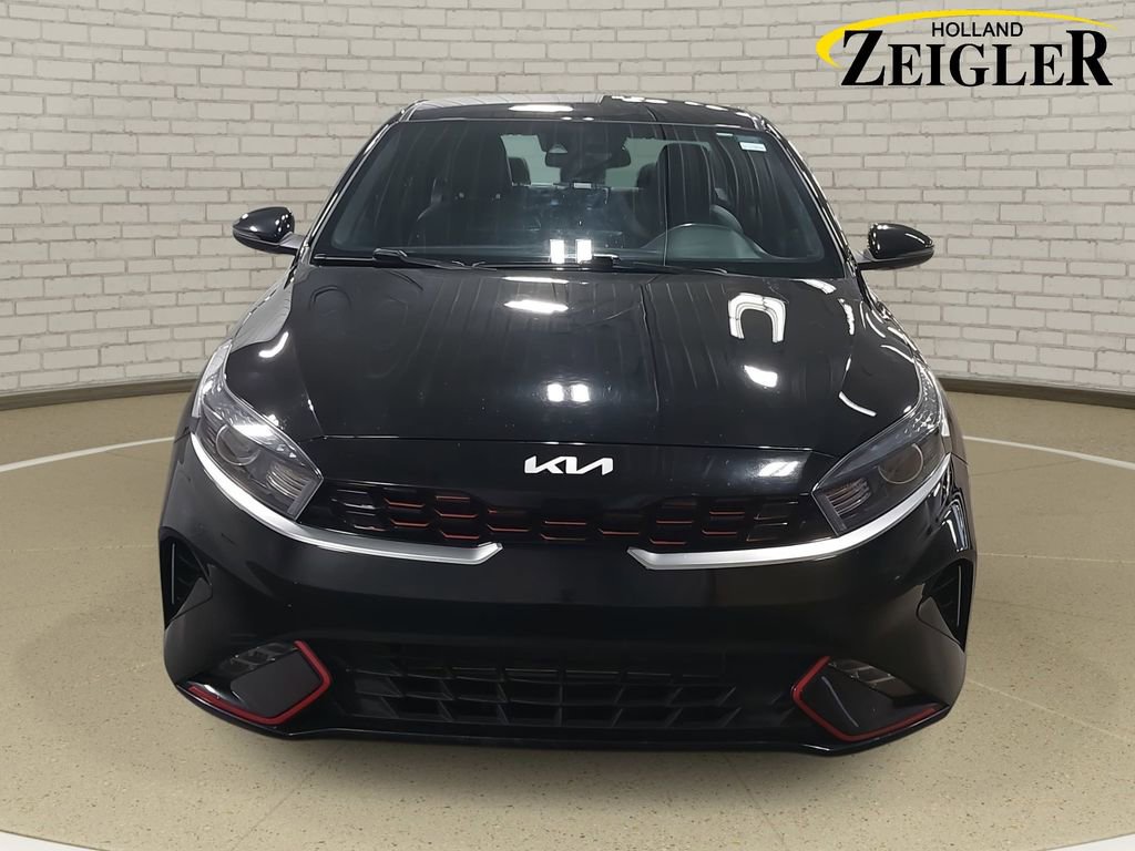 Used 2022 Kia Forte GT-Line image 2