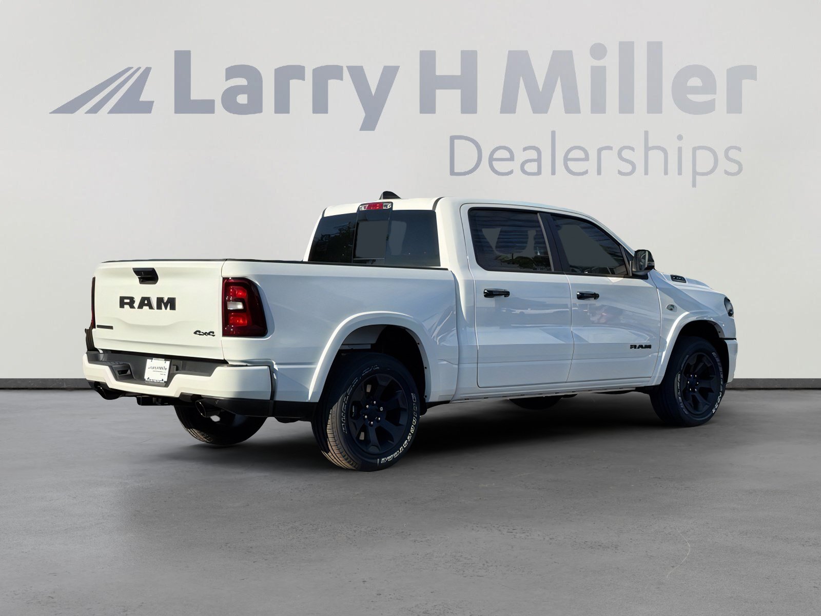 New 2026 RAM 1500 Big Horn AWD/4WD image 6