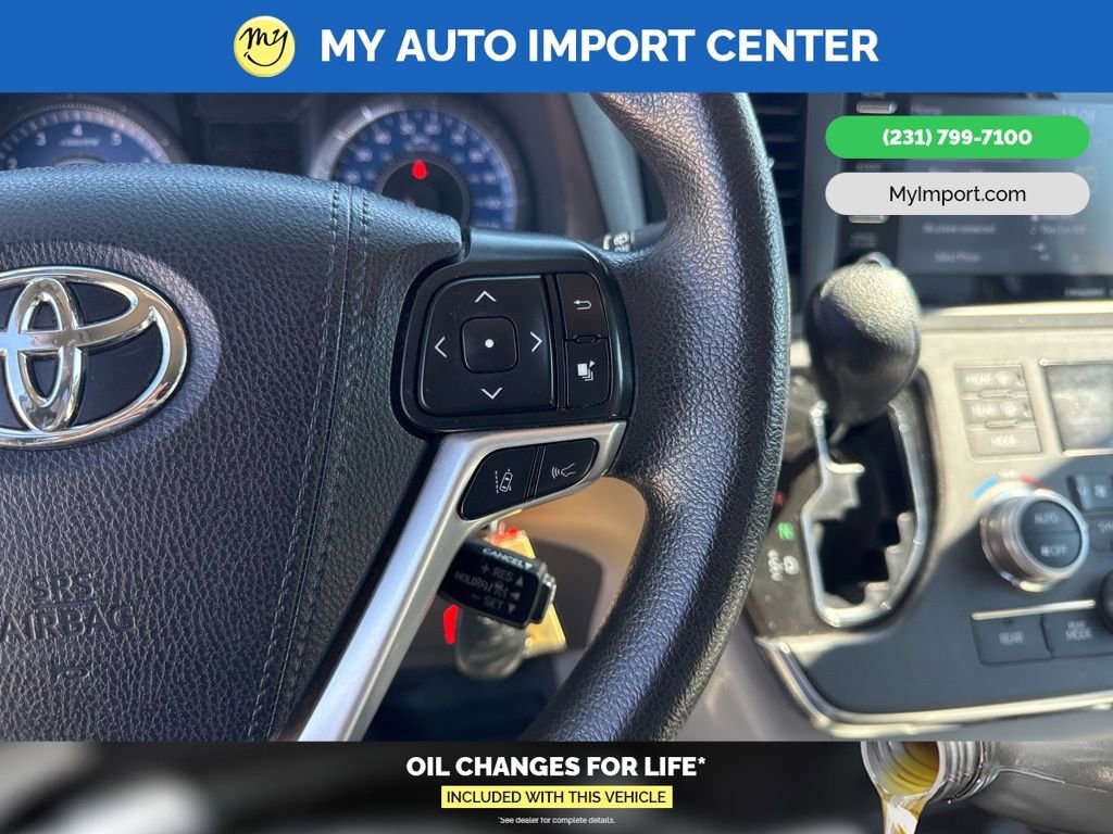 Used 2019 Toyota Sienna LE image 16