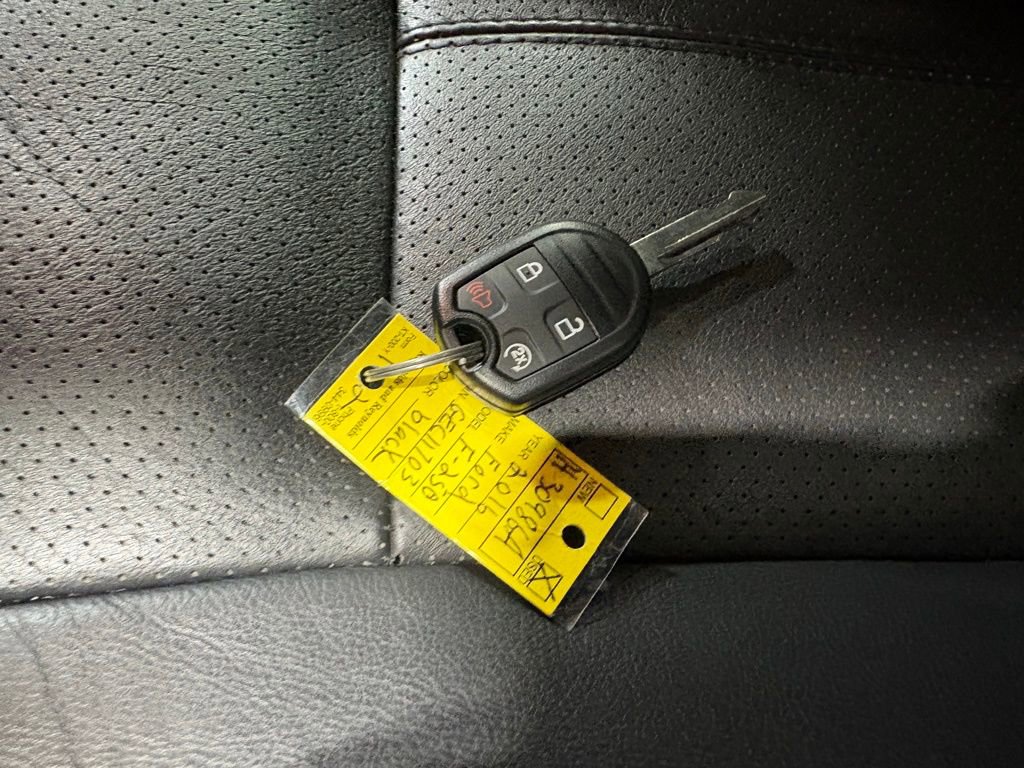 Used 2016 Ford F250 Lariat w/ Lariat Ultimate Package image 10