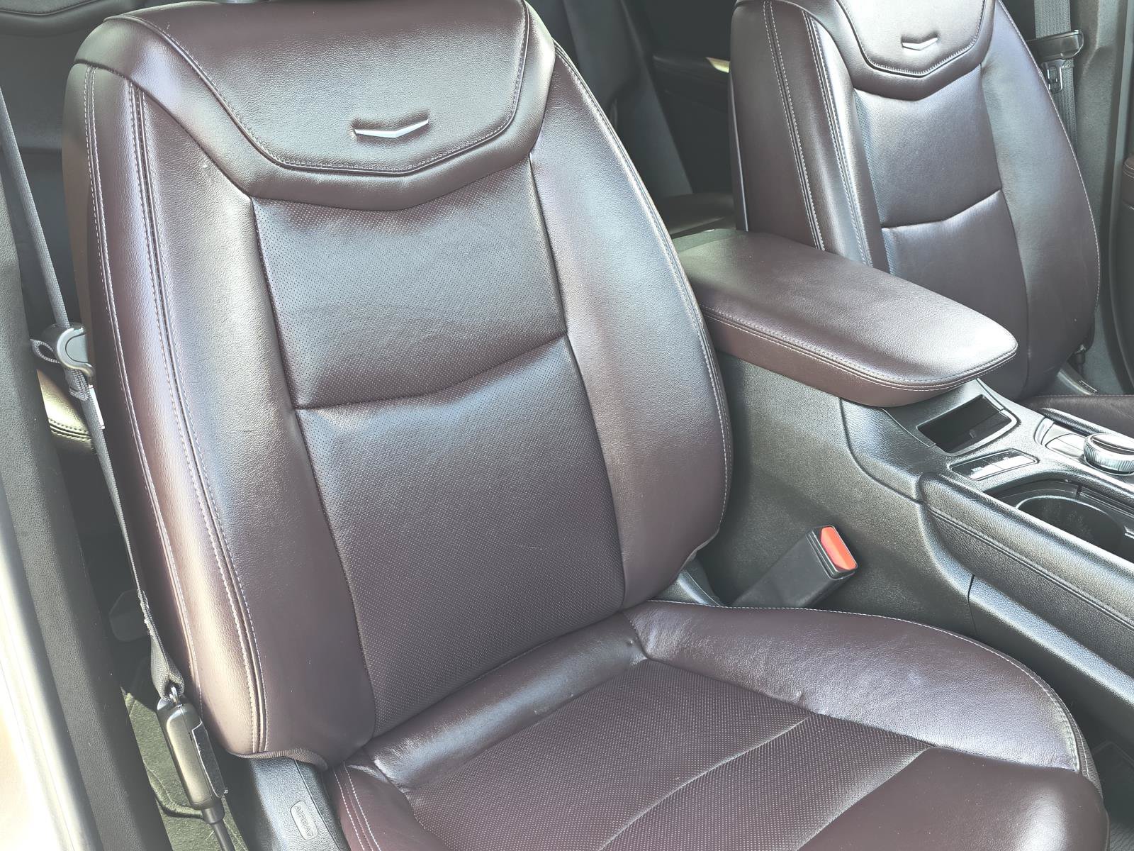 Certified 2023 Cadillac XT6 Premium Luxury FWD image 21
