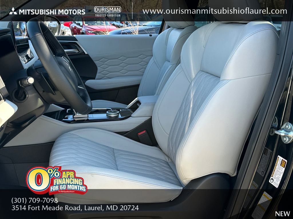 New 2025 Mitsubishi Outlander SEL image 6