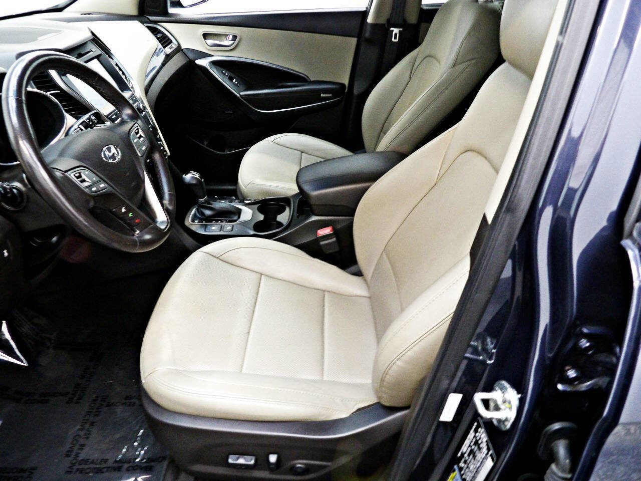 Used 2017 Hyundai Santa Fe Sport w/ 2.4L Tech Package 04 image 8